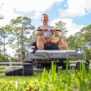 Murray Cruz XD 50 ZeroTurn Lawn Mower with 22 HP* 724cc Briggs
